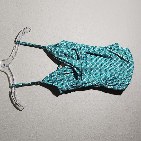 Merona Tankini  size M top only adjustable straps - Picture 1 of 7